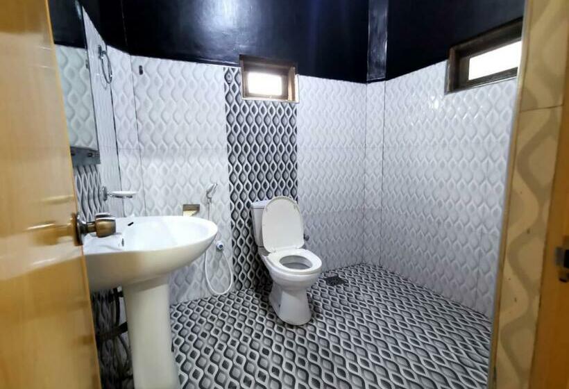 One More Night Hostel