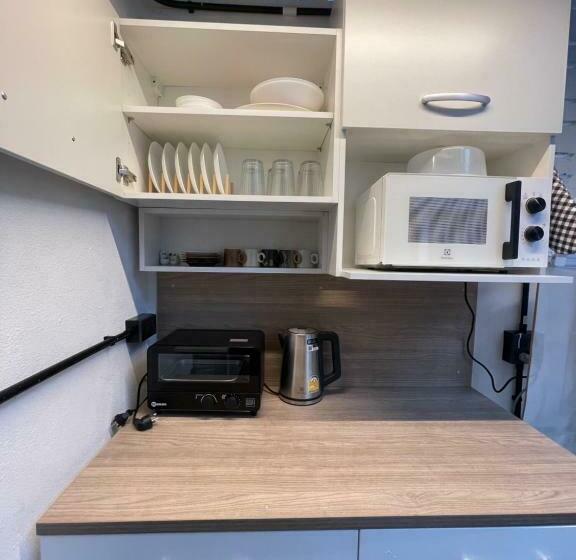 הוסטל The Ordinary 8