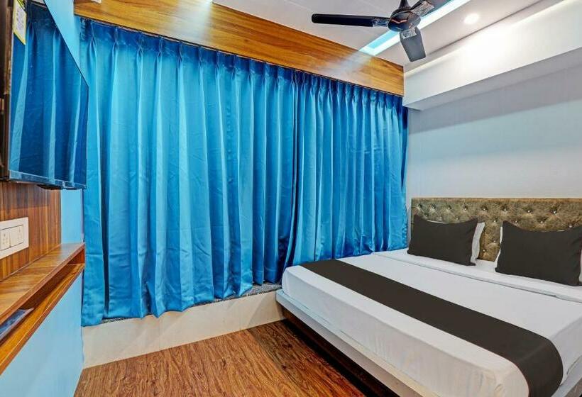 Collection O Hotel Swarg