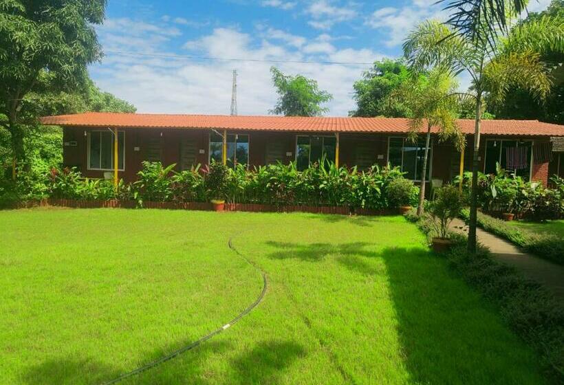 Green Blossom Resort Roha