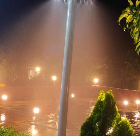 Green Blossom Resort Roha