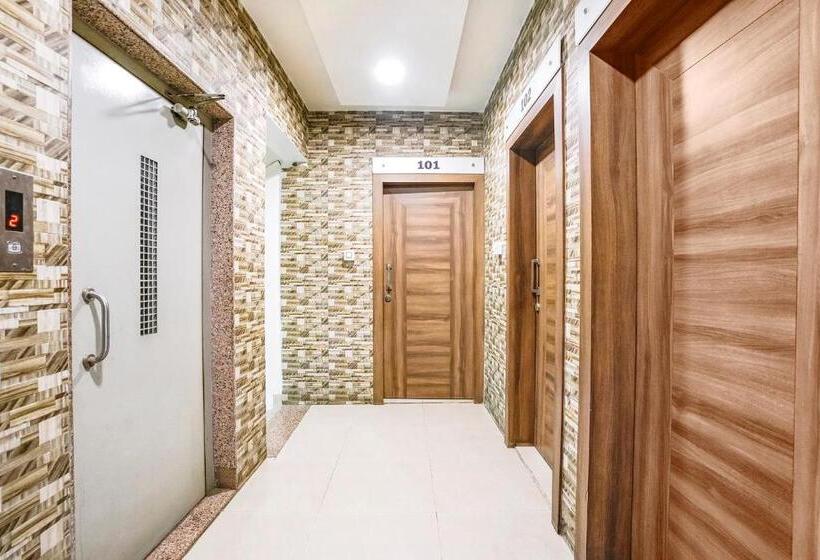 Fabhotel Candor Amigo