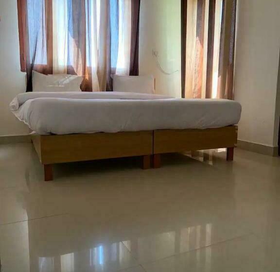 Fabhotel Earth View Residency