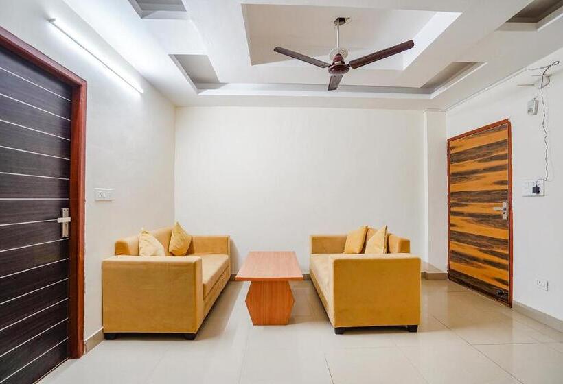 Fabhotel Earth View Residency