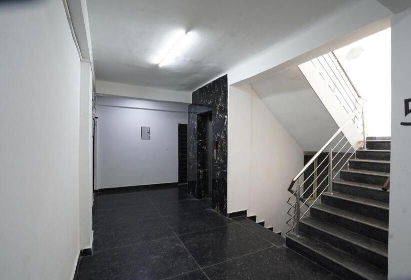 Fabhotel Earth View Residency