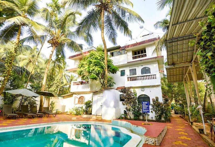 בית מלון כפרי Goa Divine Candolim