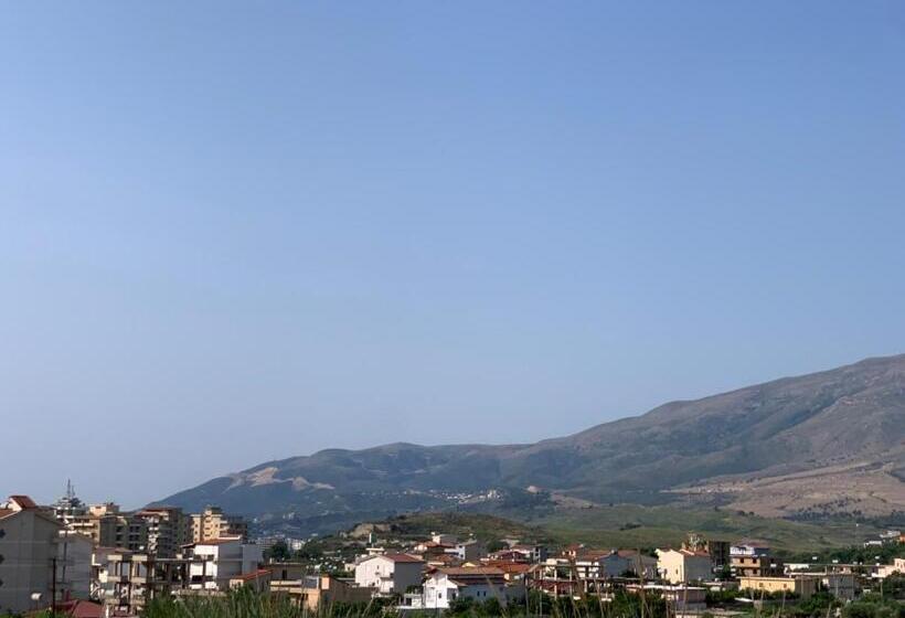 هتل Hela Residence