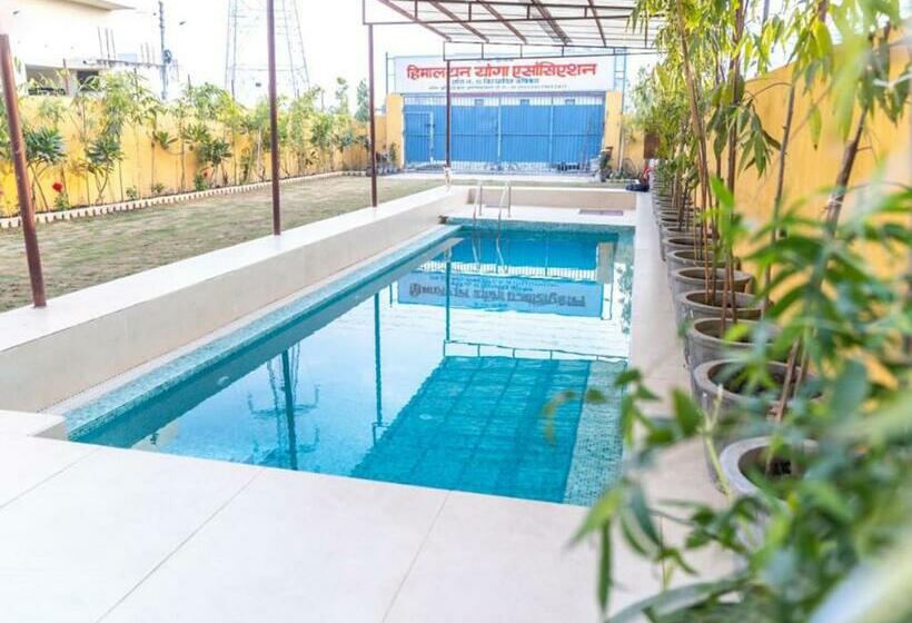 酒店 Himalayan Yoga Association