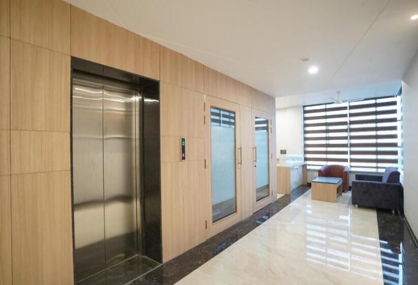 فندق Krishna Inn