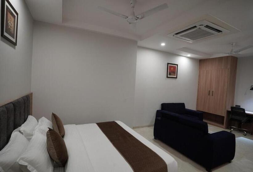 فندق Krishna Inn