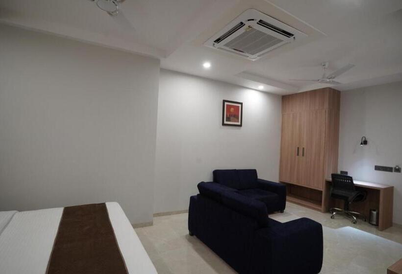 فندق Krishna Inn