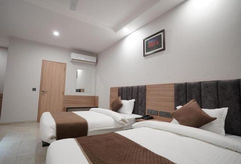 فندق Krishna Inn