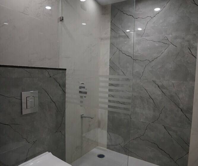 فندق Krishna Inn