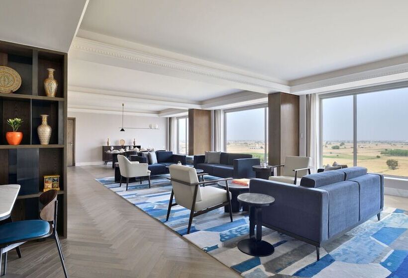 호텔 Le Méridien Amritsar