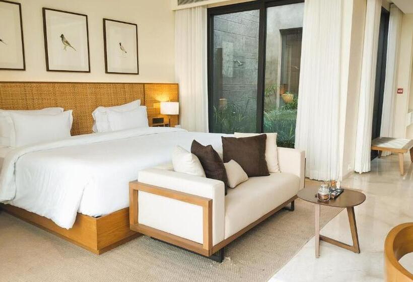 Hotel Mysa Zinc Journey By The Fern, Nani Devati