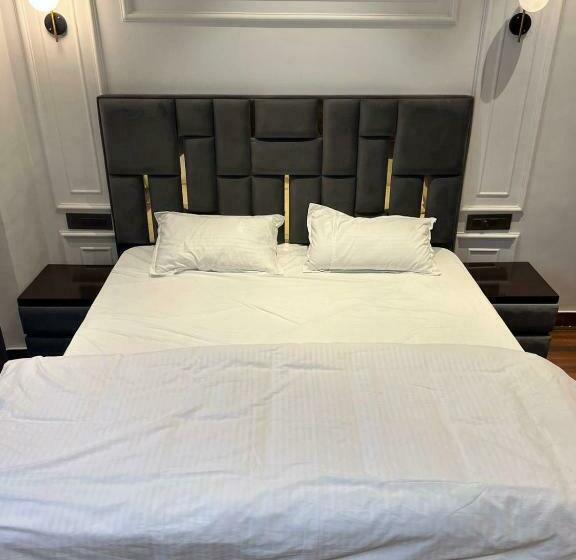 בית מלון כפרי Primrose   Patiala