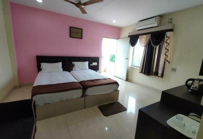 هتل Staymaker Reliance O Tel