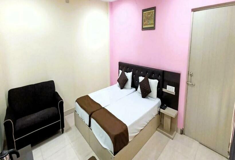 هتل Staymaker Reliance O Tel