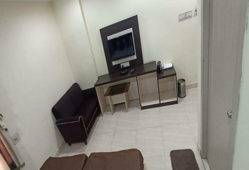 هتل Staymaker Reliance O Tel