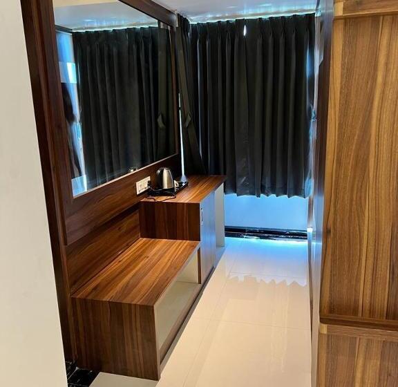 Fabhotel The Nashik Inn   Nr Vijay Mamta Theatre, Nashik Road