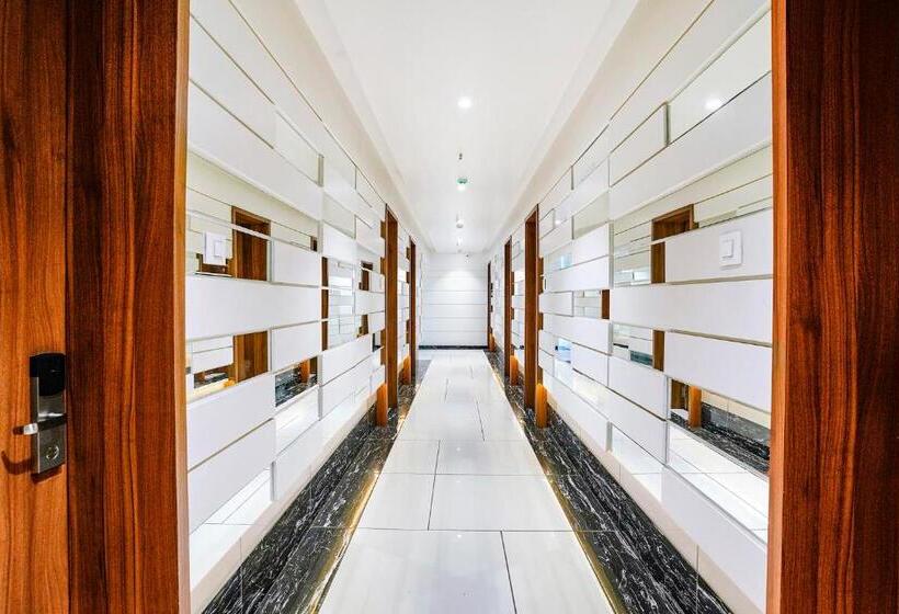 Fabhotel The Nashik Inn   Nr Vijay Mamta Theatre, Nashik Road