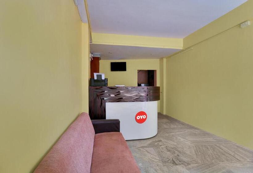 Super Hotel O Mahal Inn