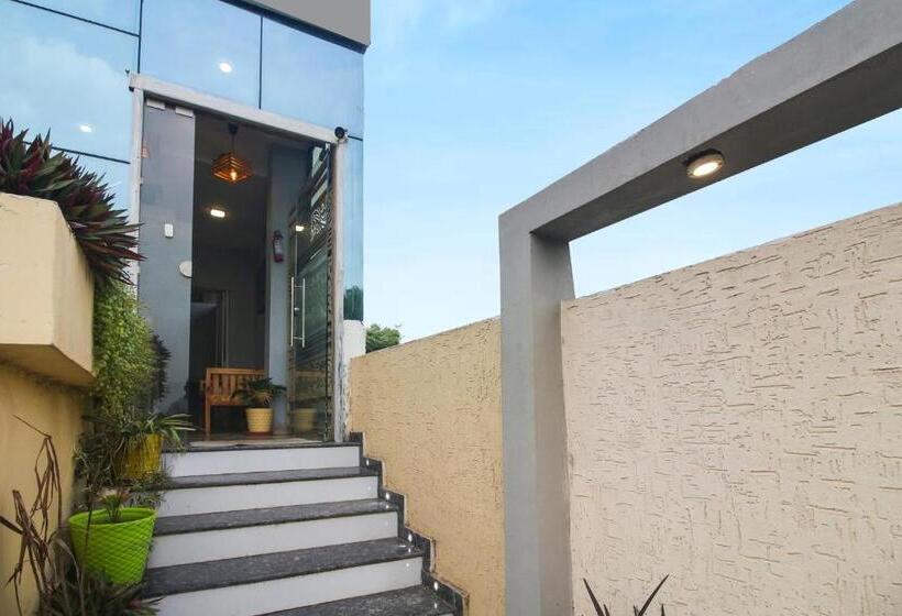 Oyo Flagship Hotel Unique Inn