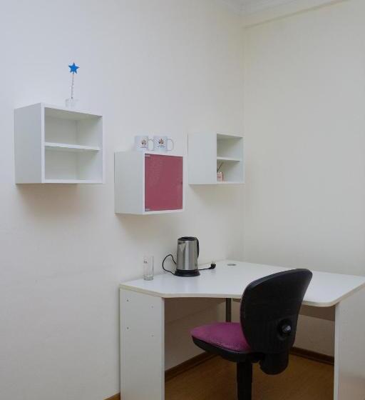 פנסיון Albjona Guesthouse