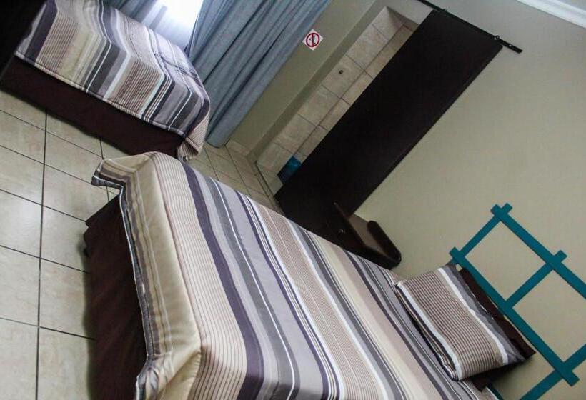 פנסיון Philile Guest House