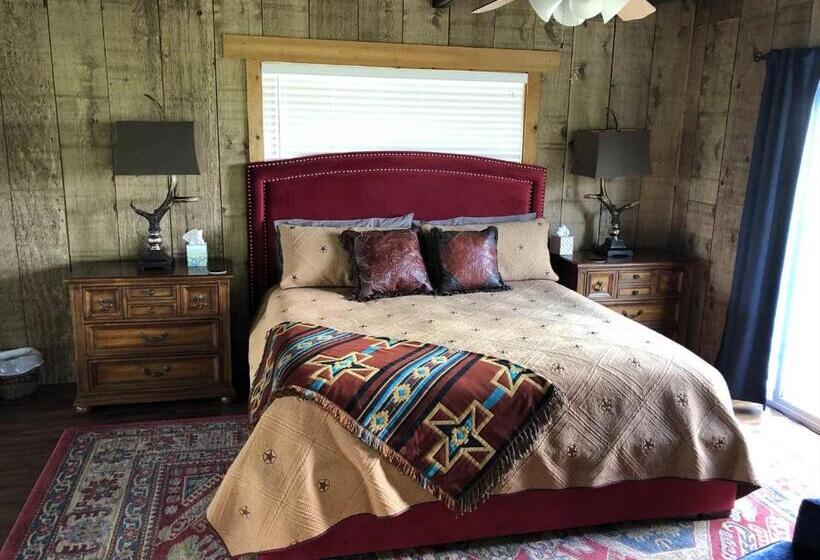 ペンション Rockin  B Ranch Bluff House