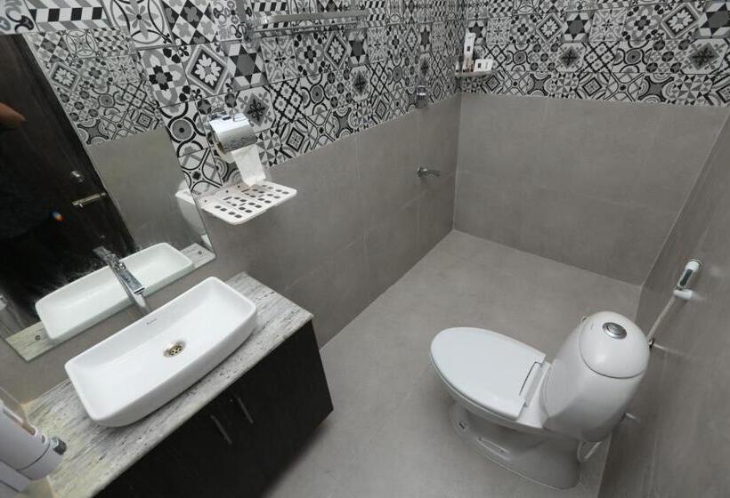 Bed and Breakfast Varsha Vishraam Luxury Stay