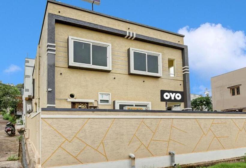 Collection O Hotel Seascape