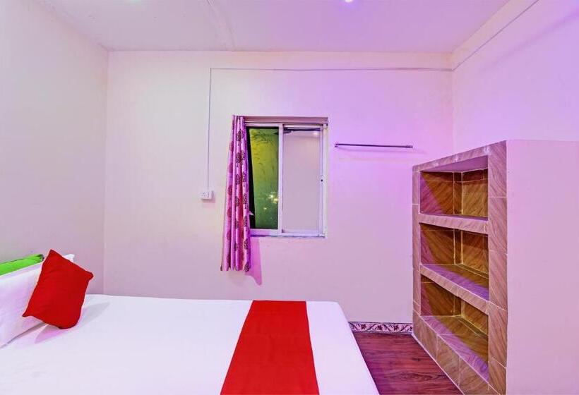 Hotel Daffodil Lodging And Boarding