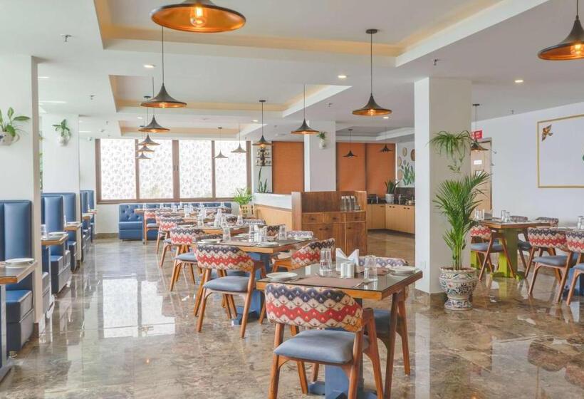 Отель Days Inn By Wyndham Gangtok Tadong