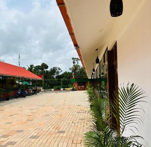 فندق Tcs Rooms Ezhilode Payyanur