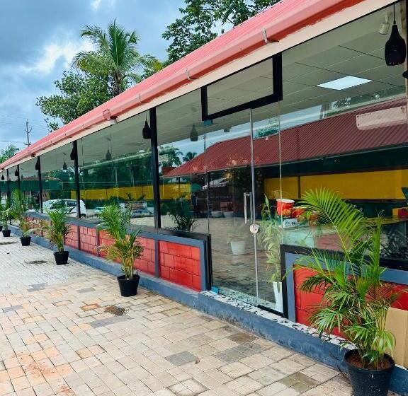 فندق Tcs Rooms Ezhilode Payyanur