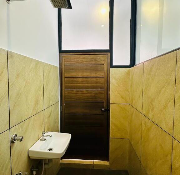 فندق Tcs Rooms Ezhilode Payyanur