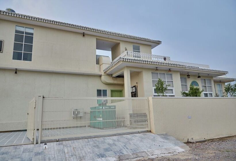 فندق Free Birds Bungalow