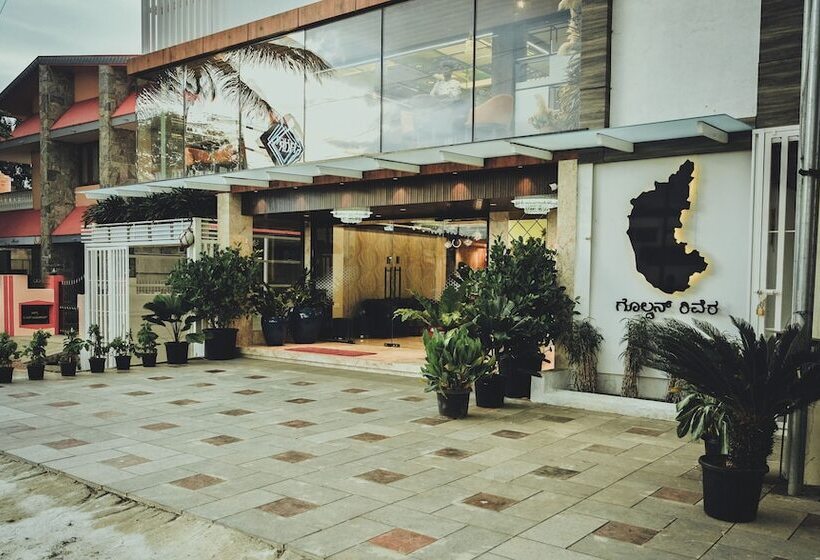 בית מלון כפרי Golden Riviera