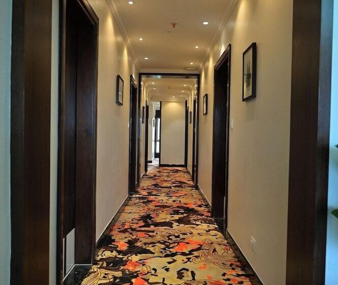 בית מלון כפרי Golden Riviera