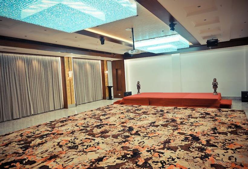 בית מלון כפרי Golden Riviera