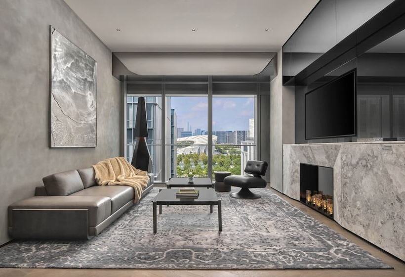 ホテル Kimpton Qiantan Shanghai, An Ihg