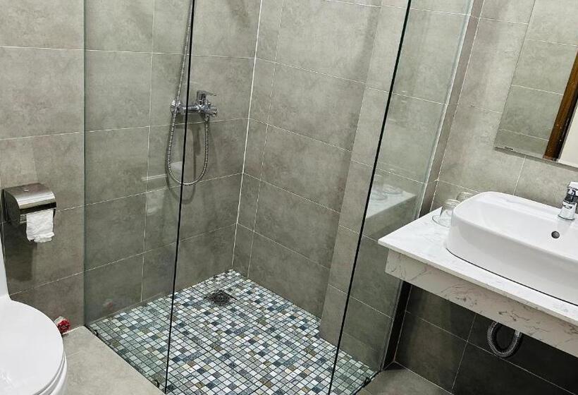 Отель Na Hostel Hue