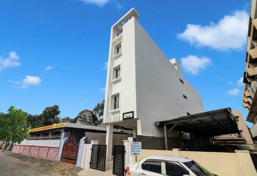 ホテル Oyo Flagship Peacock Inn