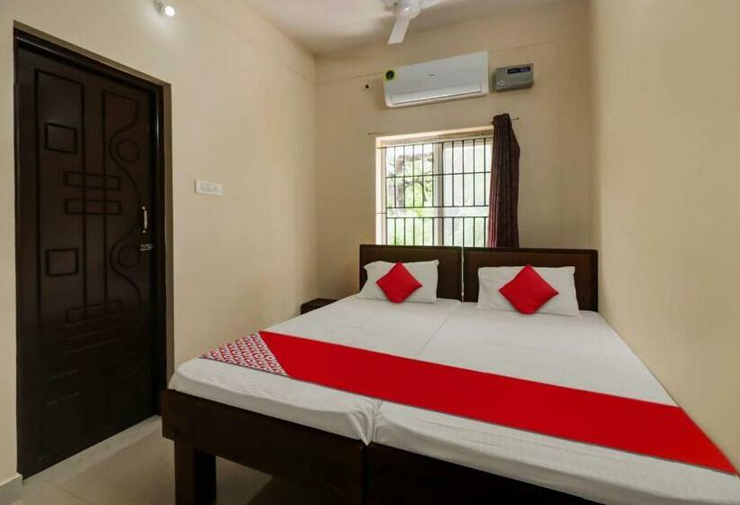 ホテル Oyo Flagship Peacock Inn