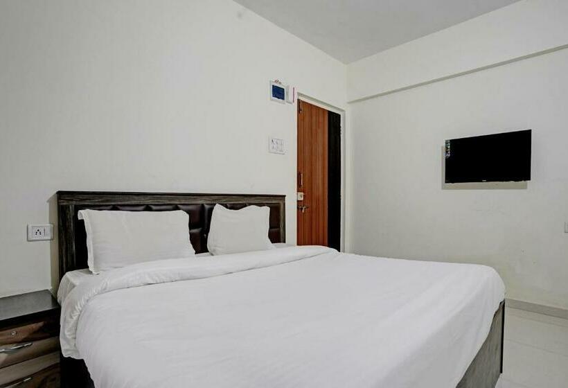 فندق Oyo The Maharaja Place