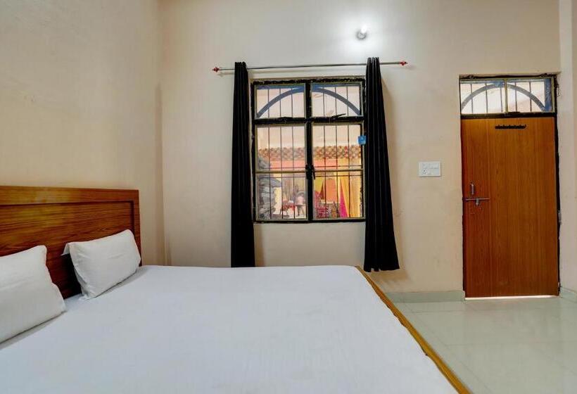 فندق Oyo Uttam Haveli