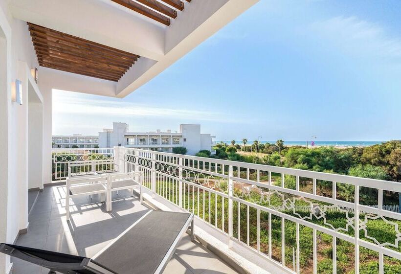 هتل Radisson Blu Residences, Saidia