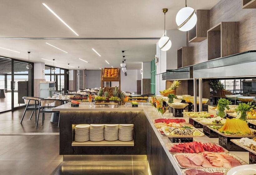 酒店 Ramada Plaza By Wyndham Batman