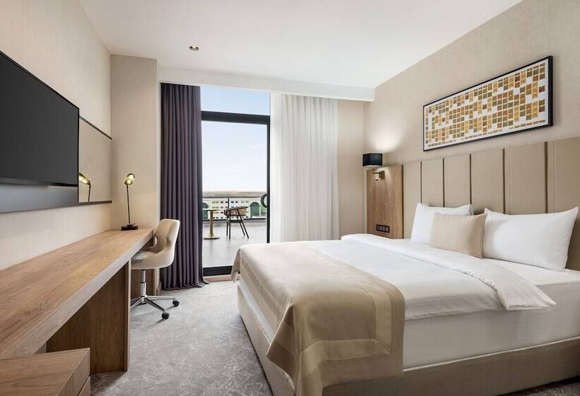 酒店 Ramada Plaza By Wyndham Batman